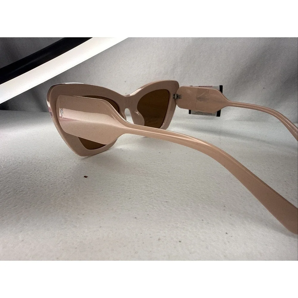 Stylish SimplyVera Vera Wang Pink Cat Eyes Chunky Frame Sunglasses